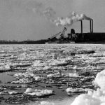 Starker Eisgang vor der Zementfabrik 1954